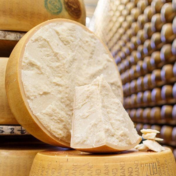 Parmigiano Reggiano PDO (Finest Quality)