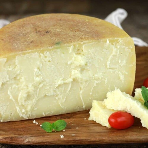 Pecorino Sardo PDO Dolce (Whole - 4,4 lbs)